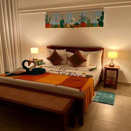 Khomba Lodge Тангалла Экстерьер фото