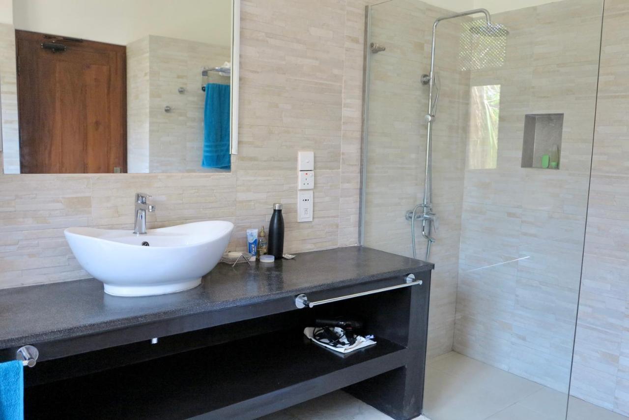 Khomba Lodge Тангалла Экстерьер фото