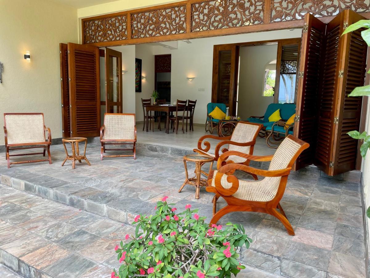 Khomba Lodge Тангалла Экстерьер фото