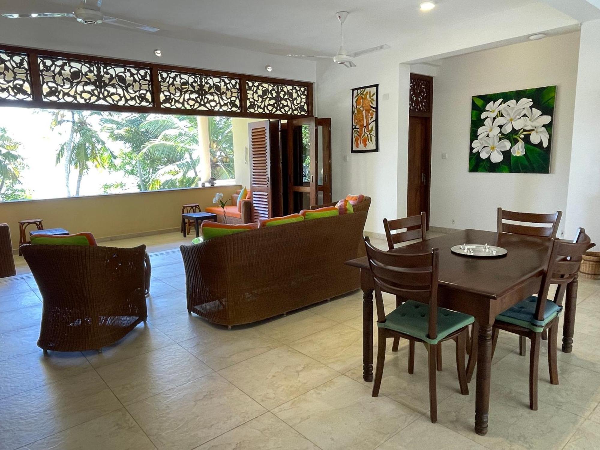 Khomba Lodge Тангалла Экстерьер фото