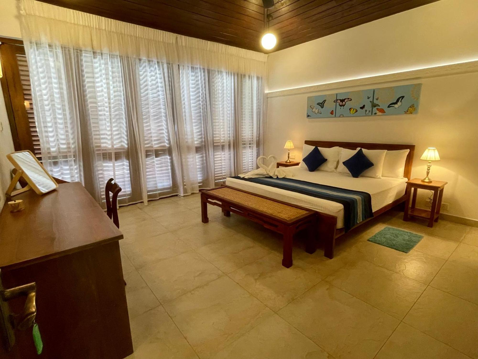 Khomba Lodge Тангалла Экстерьер фото